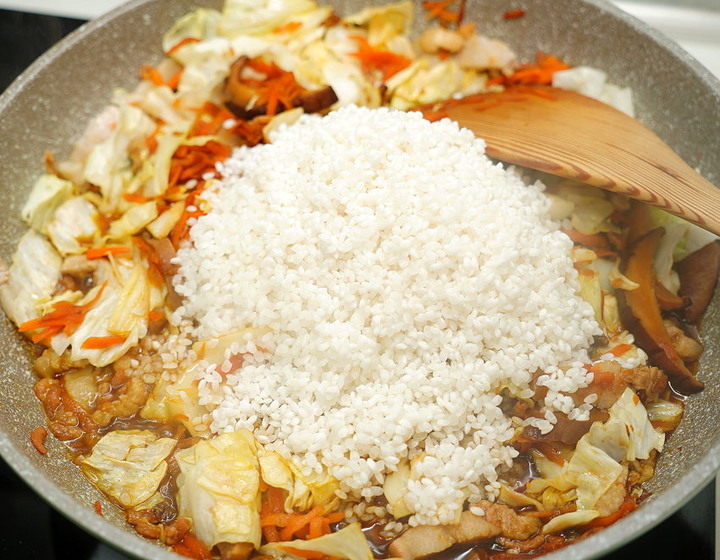 古早味高麗菜飯．要煮得香噴噴這步驟不能少~