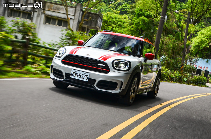 MINI JCW Countryman ALL4 試駕，具有高性能與熱血駕馭身手的潮流玩家！