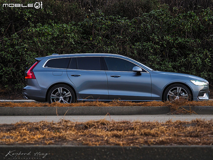 【Volvo V60 T6 Recharge 開箱】