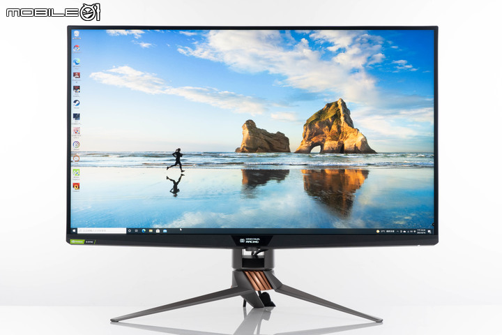 ROG SWIFT PG32UQX 電競螢幕開箱體驗 以 Mini LED 技術達成超細膩畫質演出