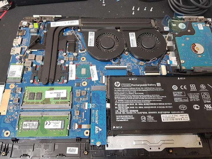【小宅開箱】全新、二手筆電檢測與保養方式，別再給店家蒙蔽了雙眼！(教學分享文)