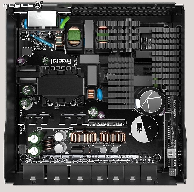 Dynamic 140 靜音風扇採用 Fractal Design ION Gold 850W 開箱