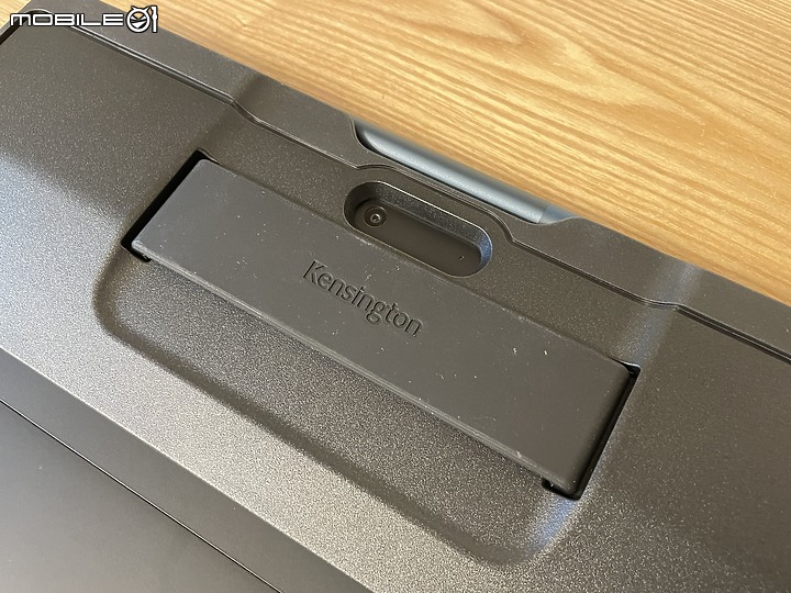 SurfacePro7 Kensington 保護殼