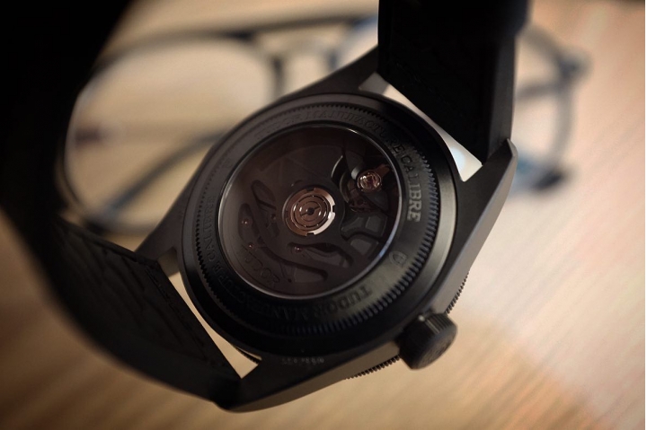 Tudor Black Bay Ceramic 入手