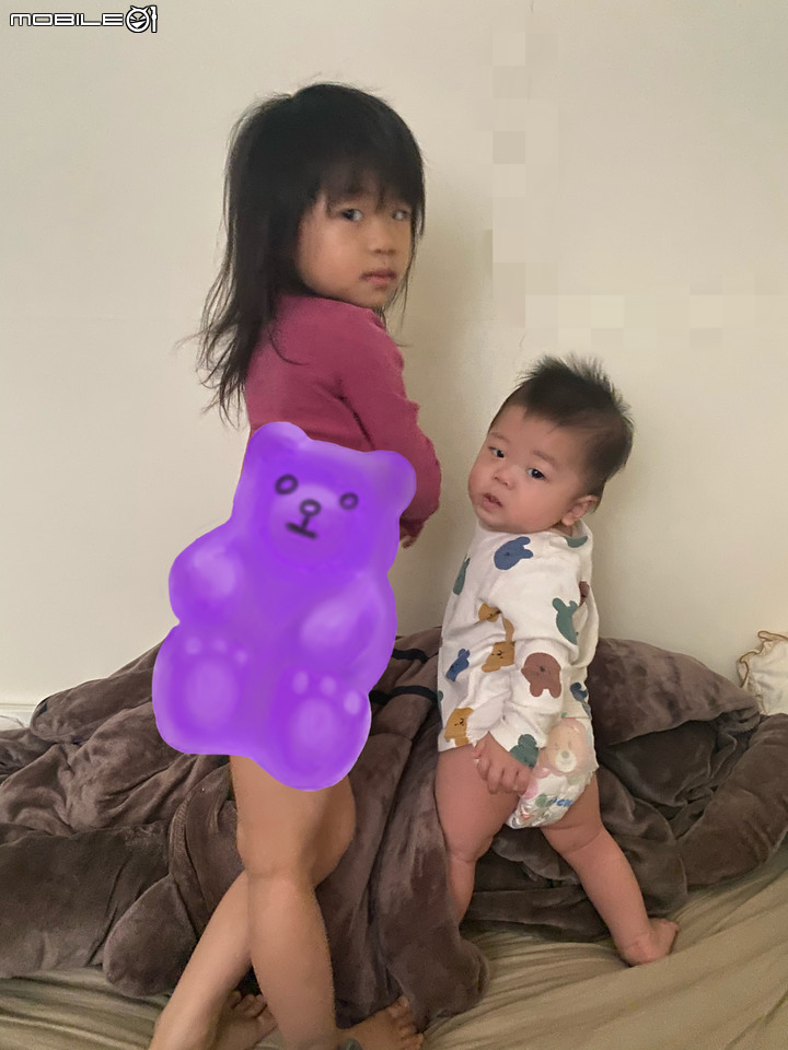 求神人我想要請大家幫我小孩p圖站在高處或站在雲上的畫面