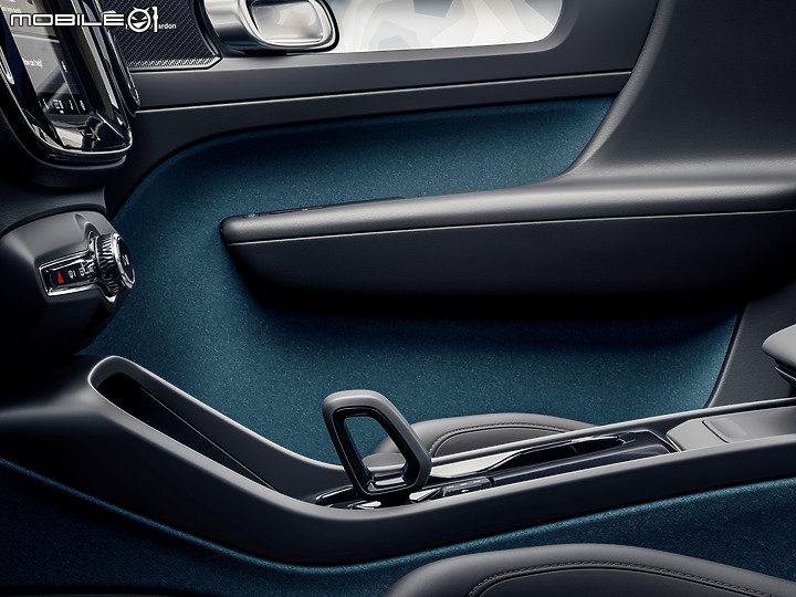 【海外新訊】Volvo 純電跑旅 C40 Recharge 歐洲上市,首度採用「線上訂購」銷售模式!