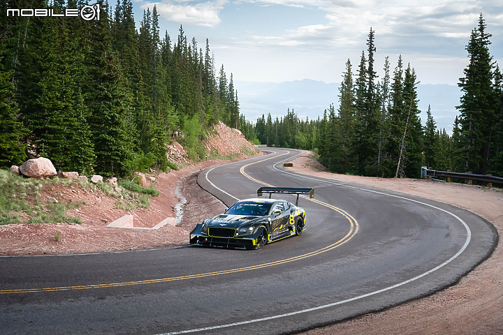 【海外新訊】勇奪全場第四、分組第二,Bentley Continental GT3 Pikes Peak浴「雪」奮戰!