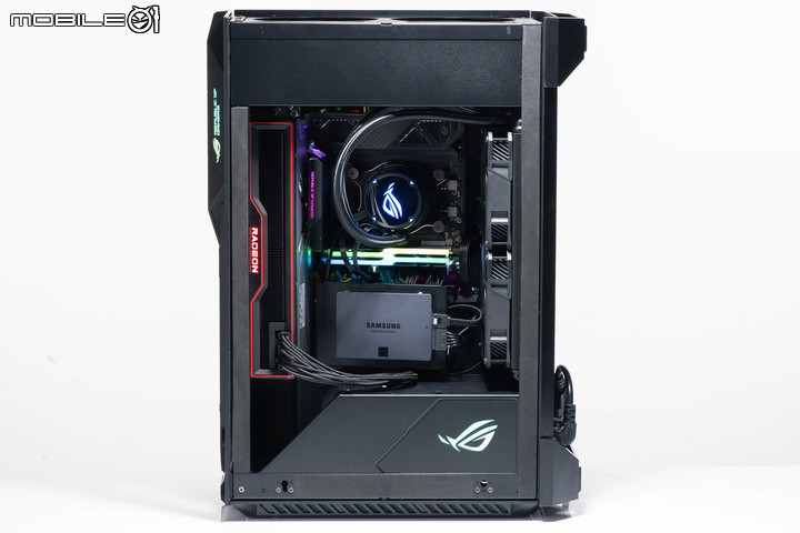 ROG Z11 電競機殼開箱試用 以斜向擺主機板真能提高性能?