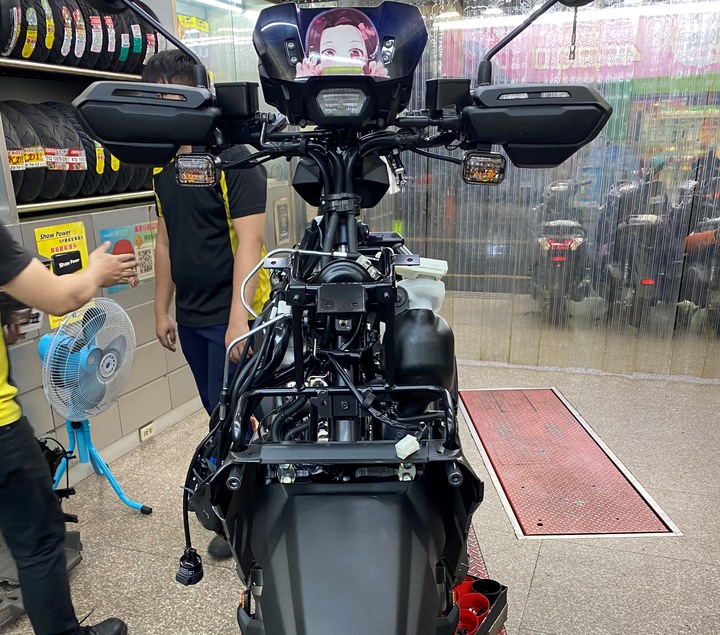 [開箱] 飛樂 戰狼M96行車紀錄器
