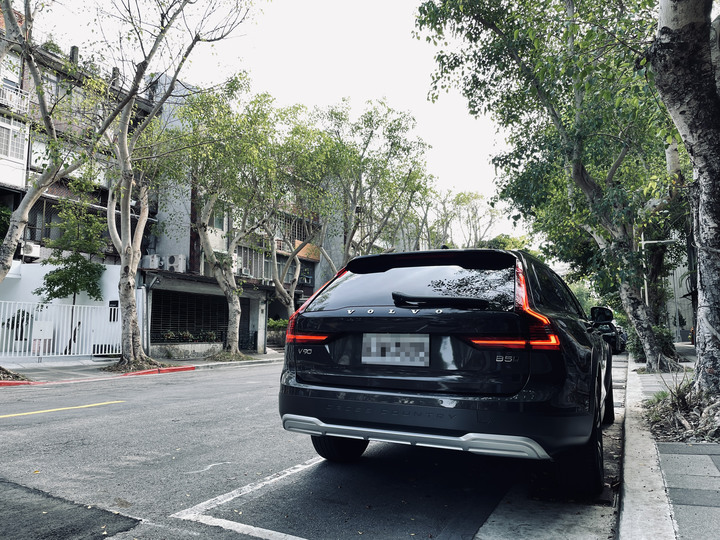恰好趕在疫情前交車，V90CC菜單與心得