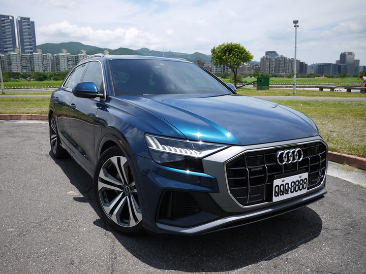 [開箱/圖多/詳介] Audi Q8 55 TFSI quattro S line
