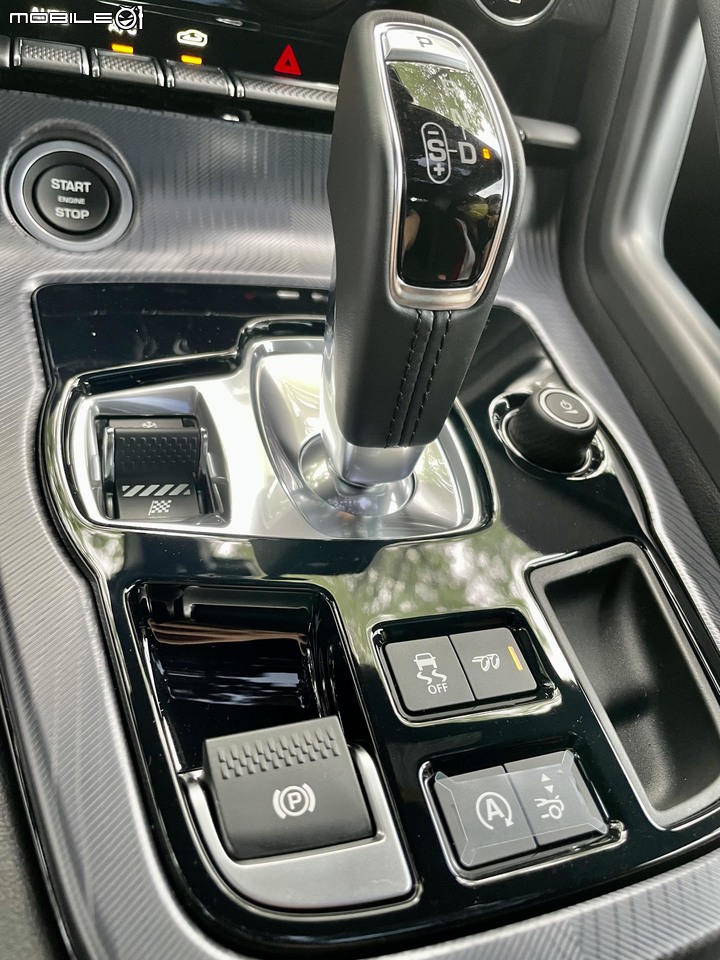點我看大圖 今早不用點,Defender & F-Type 英式全餐P300雙開箱(亂入德式992)