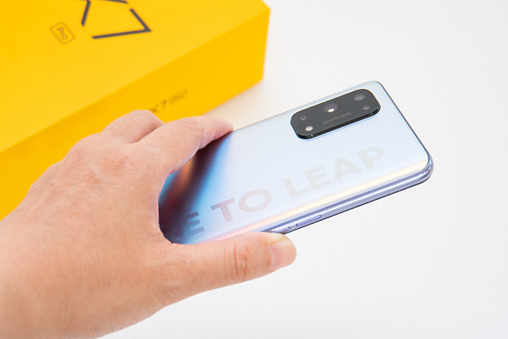 比較 /「小米11 Lite 5G」 v.s 「realme X7 Pro 5G」 CP值萬元機 誰合你胃口?