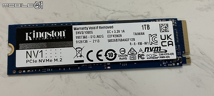 點我看大圖 Kingston NV1 SSD 1TB 開箱 & 外接 USB 3.2 Gen2x2 測試