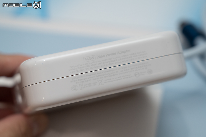 Apple iMac 24 吋 M1 開箱 輕薄、繽紛的絕美 iMac 登場！