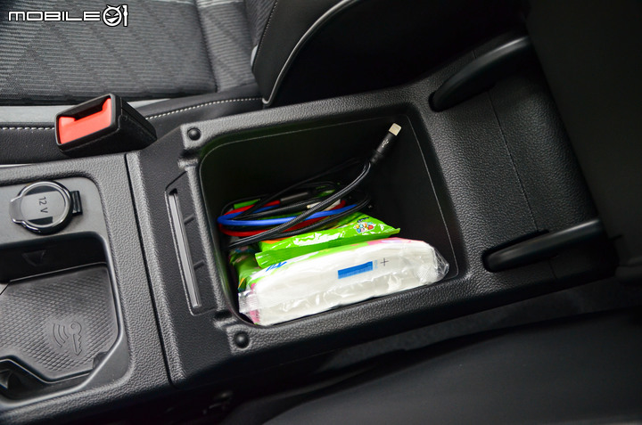 Volkswagen第8代Golf 280 eTSI R-Line 試駕;招牌菜色準備上桌!