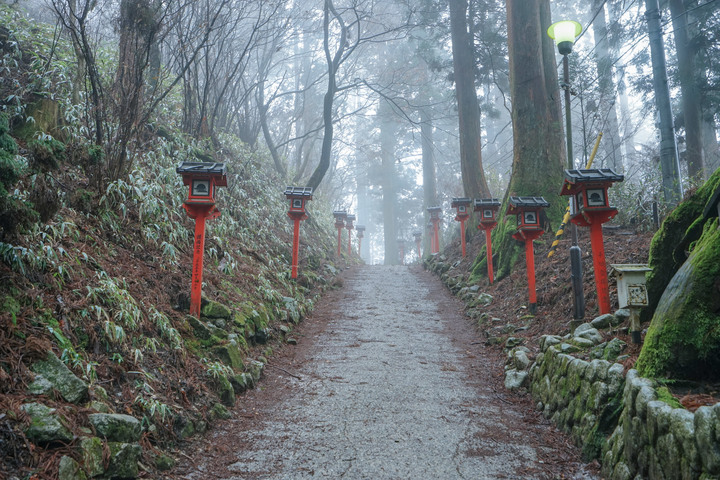 冬季漫步大阪最高山-金剛山葛木神社攻頂遊記
