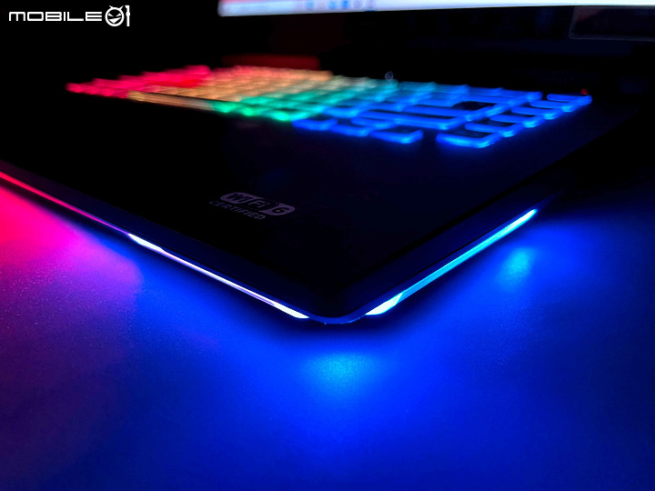 更多核更多執行緒的 ROG STRIX G15 實在太香了, 就挑一台配色騷包的來用吧
