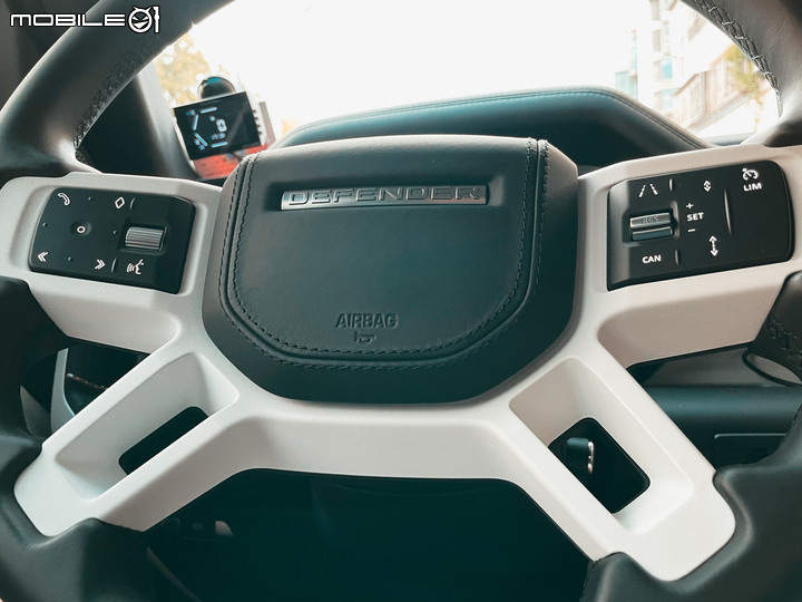 點我看大圖 今早不用點,Defender & F-Type 英式全餐P300雙開箱(亂入德式992)