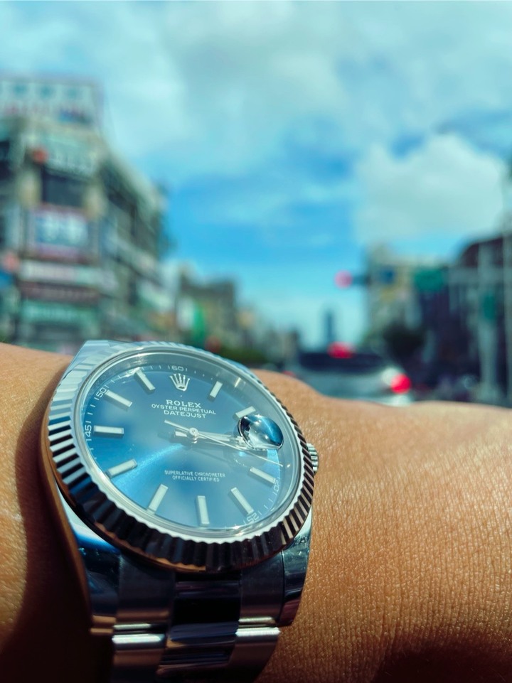 10、20、30而立，入手人生第一支勞 Rolex 126334 41m 藍