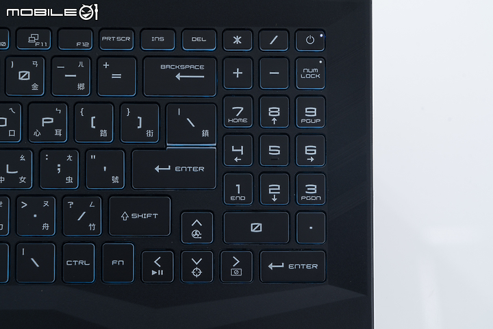 MSI Pulse GL66 科幻外型與絕佳效能的協奏曲
