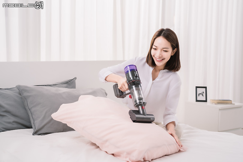 【採訪】 Dyson Omni-glide 與 Micro 1.5kg 無線吸塵器正式發表 輕量靈巧與全新按鍵操控是最大亮點！