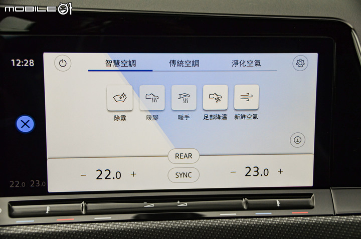 Volkswagen第8代Golf 280 eTSI R-Line 試駕；招牌菜色準備上桌！
