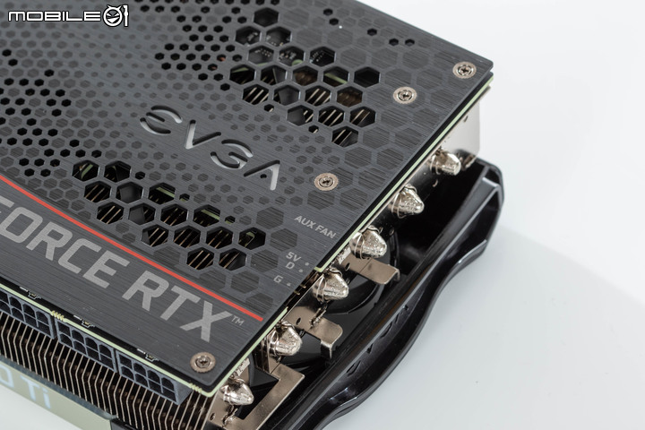 EVGA GeForce RTX 3080 Ti FTW3 ULTRA GAMING 顯示卡開箱實測 以超頻設定帶來更高顯示效能