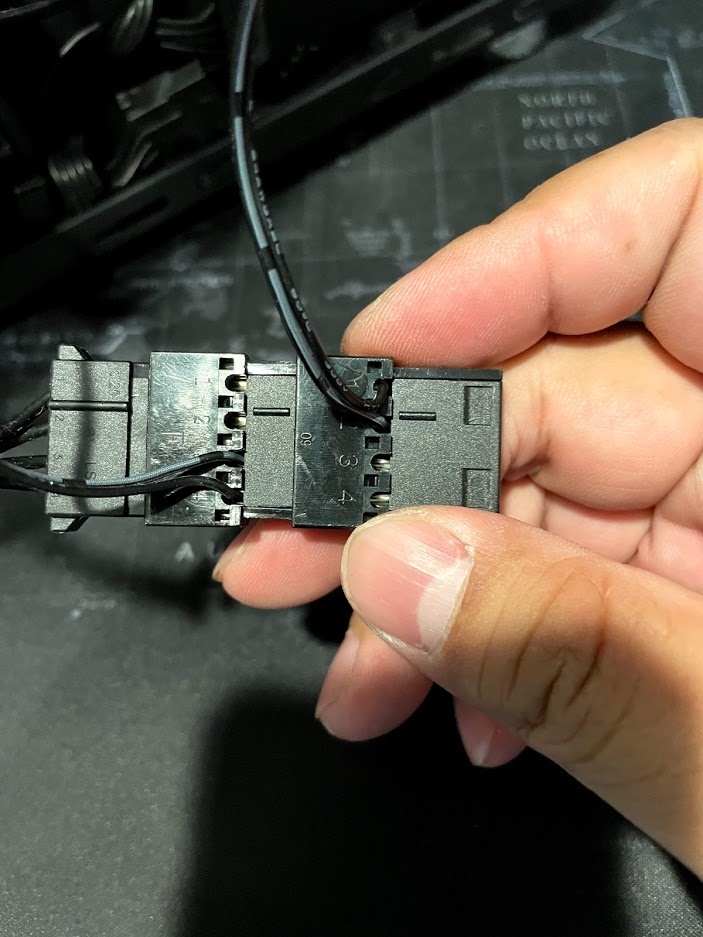請較機殼內想加裝RGB燈的安裝問題