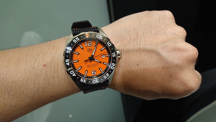 分享：TAG Heuer Formula 1 愛馬仕橘 復古賽車錶