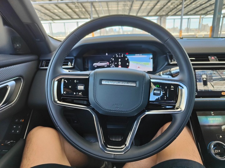 [開箱] 我的陸上遊艇 Velar P250 R-Dynamic S