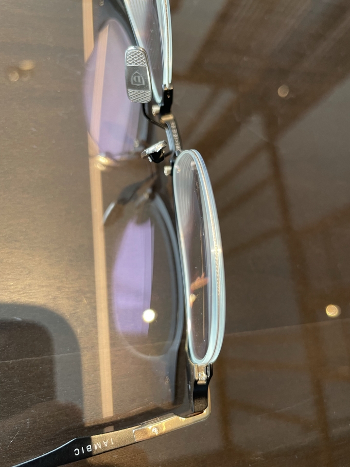 Dita dtx 143 03A 輕開箱