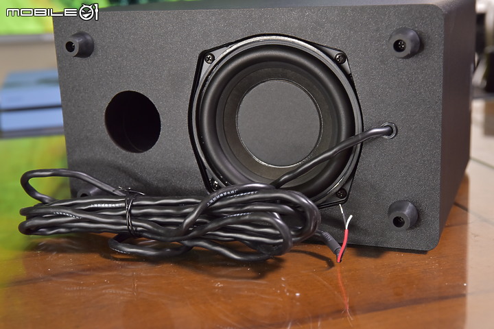 [開箱測試] 海爾 SoundBar聲霸HSD3A040B藍芽無線劇院音箱+重低音 開箱分享