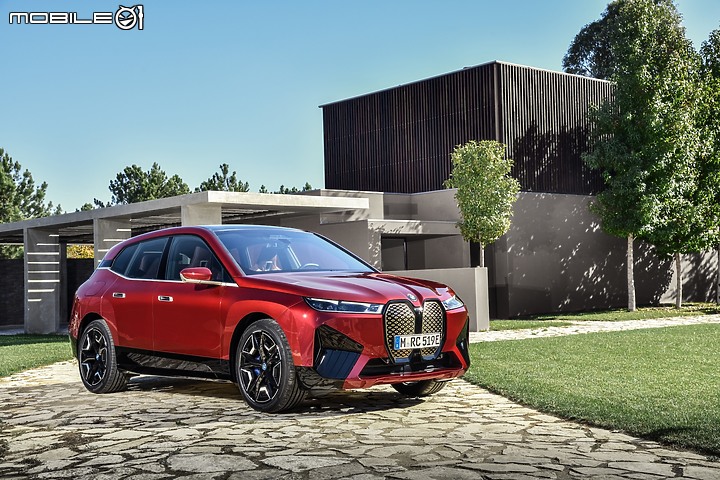 【國內新訊】BMW 純電旗艦休旅「iX」316 萬元起展開預售,規劃 iX xDrive40 及 iX xDrive50 兩車型!