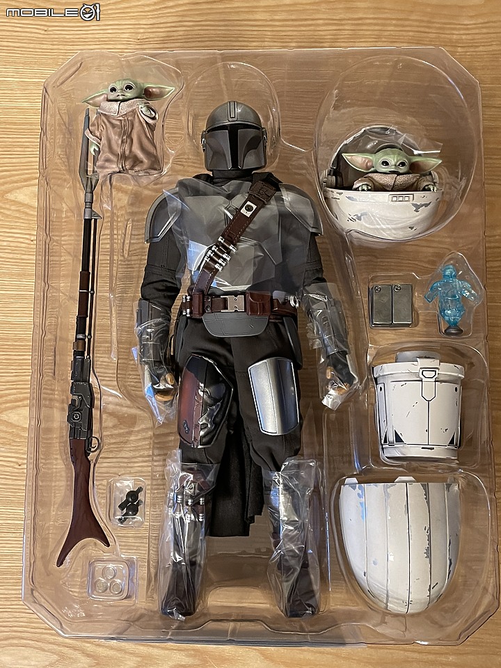 HotToys TMS015 曼達洛人 與 格羅古 1/6 開箱
