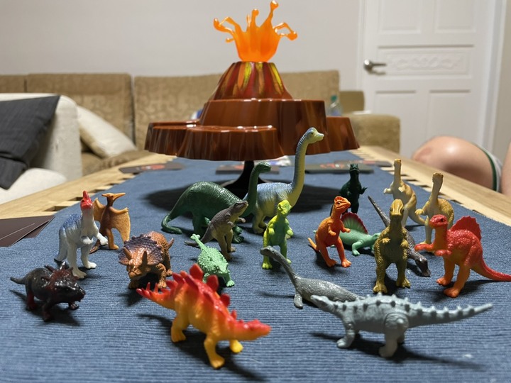 【桌遊分享】大人小孩都愛!恐龍迷必收超Q平衡遊戲