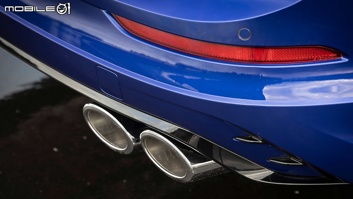 【海外新訊】Volkswagen正式發表Golf R Variant,身懷315hp的嗆辣性能旅行車!