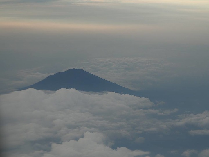 桃機—日惹—峇里島—萬隆—雅加達—桃機 的移動紀錄 — 2014年印尼全覽七日遊 — 第六章 在印尼的行