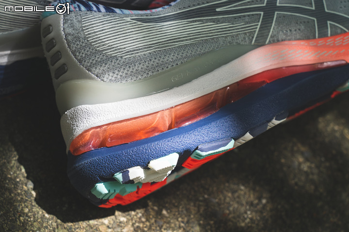 ASICS「為運動喝采」系列鞋款開箱分享 多層次的高質感呈現!
