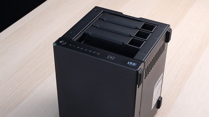 華芸 AS3304T 開箱和拆解，原來跟 AS5304T、AS6604T 共用了這些零件！