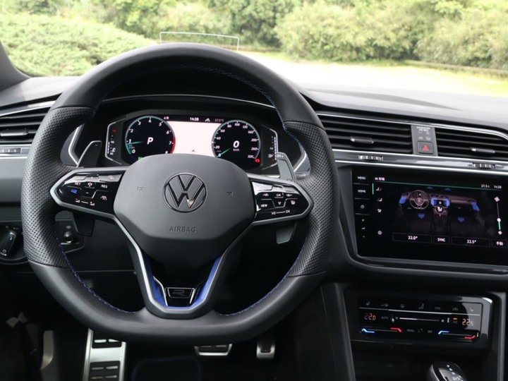 直上直上直上,一次攻頂Tiguan R交車
