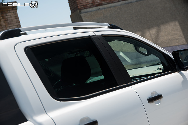 Ford Ranger運動型新年式試駕|升級膝部氣囊、Cargo Management套件等多項配備!