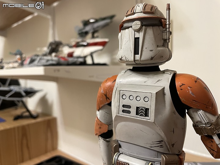 我得第一隻HotToys MMS524 複製人 212團 寇迪隊長