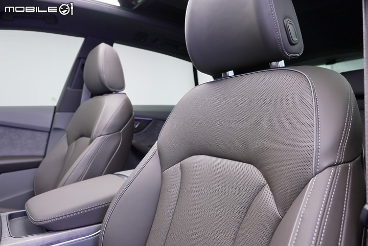實車照片分享 Audi Q8 55 TFSI quattro S line 金屬龍焰橘 Dragon orange
