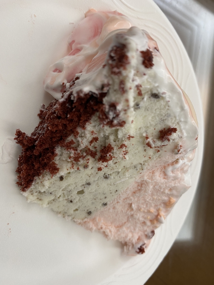 前世情人生日快樂-Cold Stone卡赫娜拉冰淇淋蛋糕開箱
