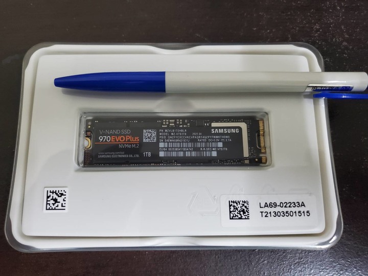 ROG Strix G15 G513QM 開箱 潮流黑 特仕版 使用 分享 輕測試+ 一些心得