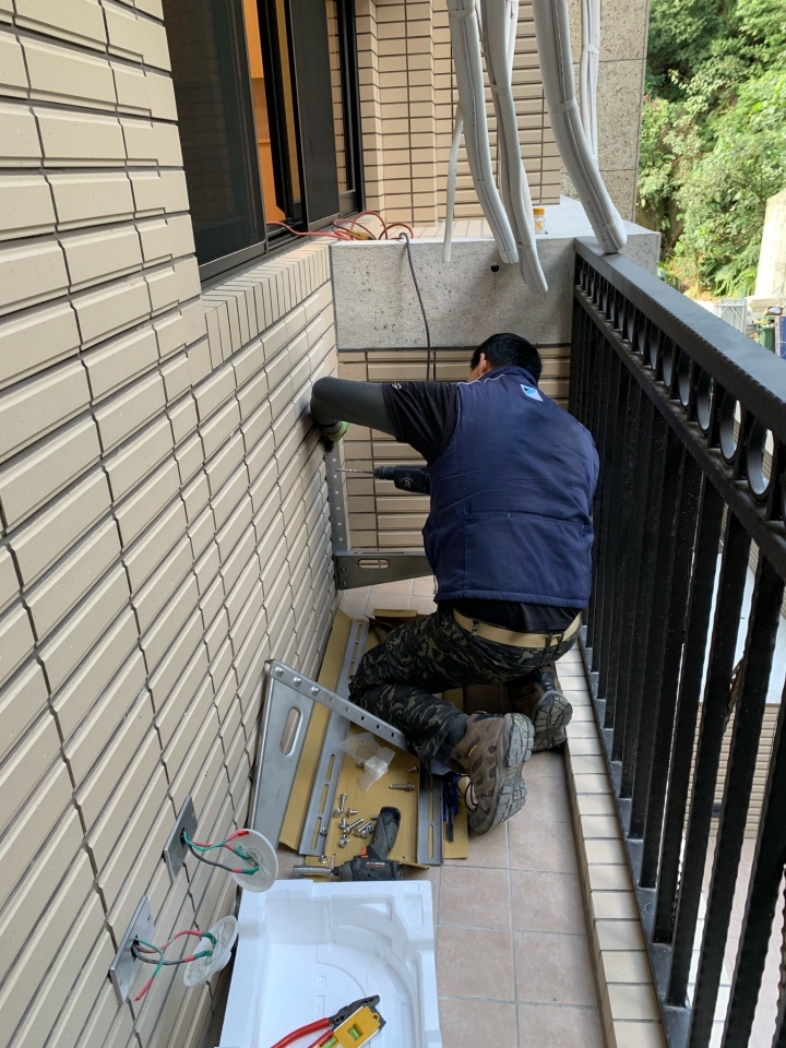 ［ 開箱 ］從鄉下到城市，夢想的家。兩房23坪小宅