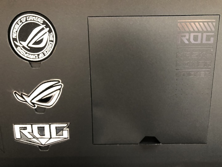 點我看大圖 ROG 5 Ultimate + 信仰大禮包 簡易開箱心得
