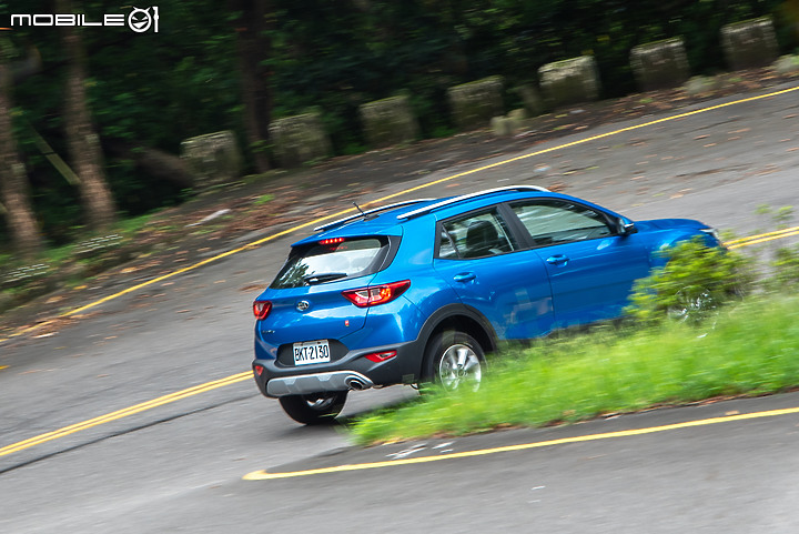 KIA Stonic 1.4驚豔版試駕|實用性出色的入門小休旅!