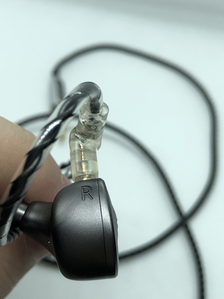 【宅評測】NF Audio NA2+電調動圈雙腔體入耳式耳機－精雕細琢的實力派佳作